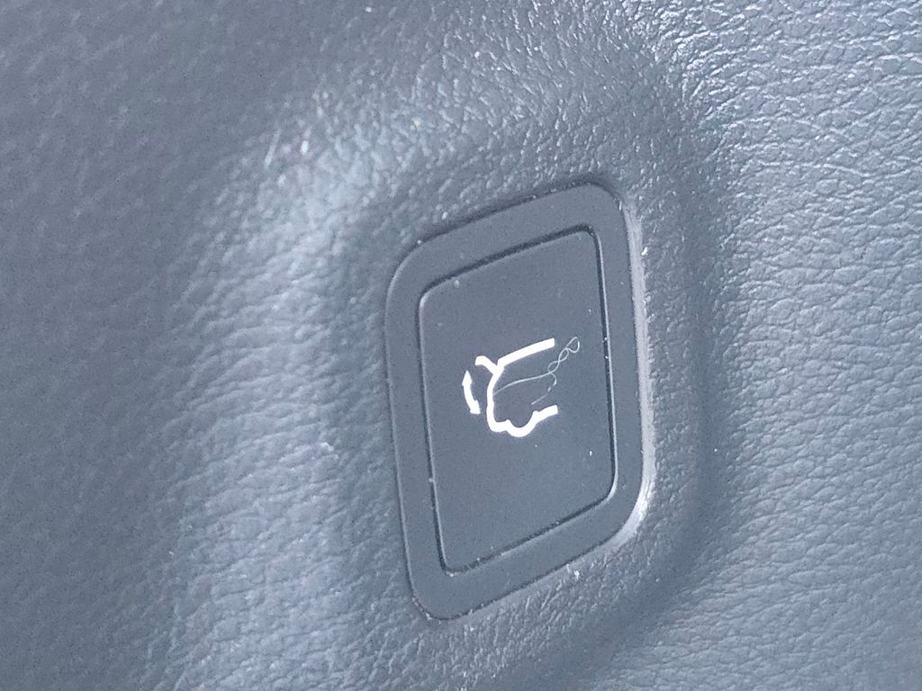 2020 Jeep Compass Limited photo 21