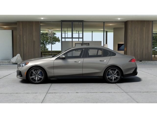 Thumbnail: 2026 BMW 5 Series - 4