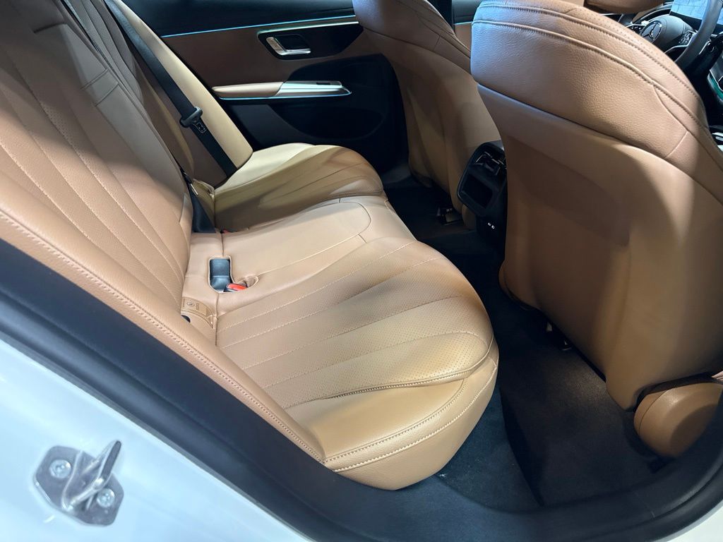 Thumbnail: 2027 Mercedes-Benz E-Class - 23
