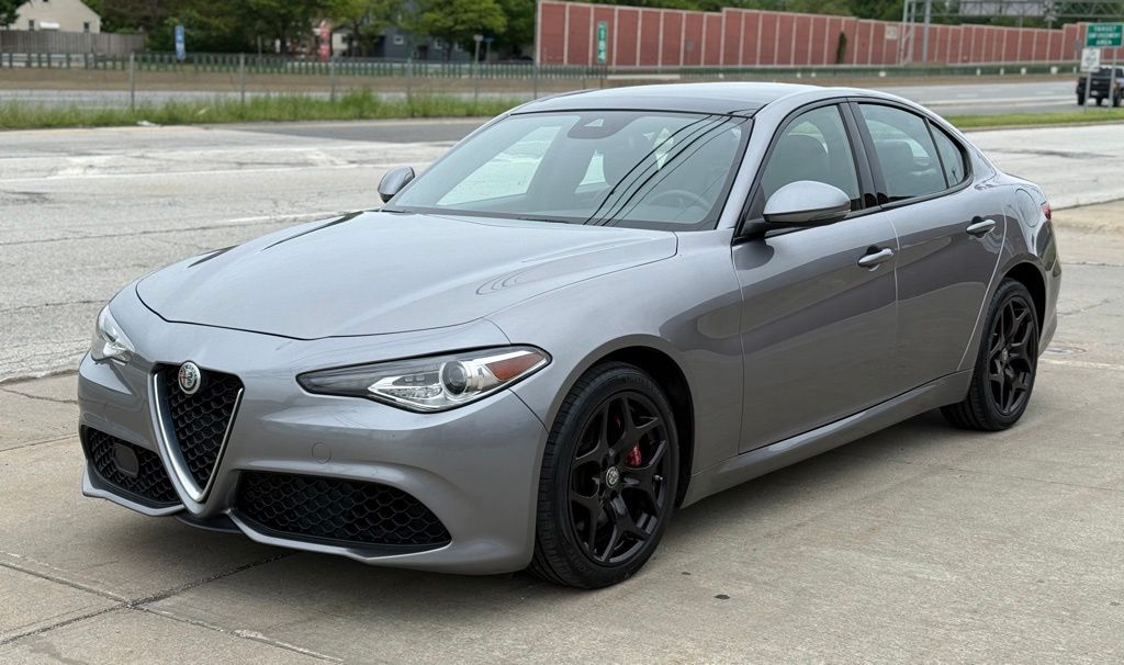 2020 Alfa Romeo Giulia 2.0 Sport Auto AWD's photo