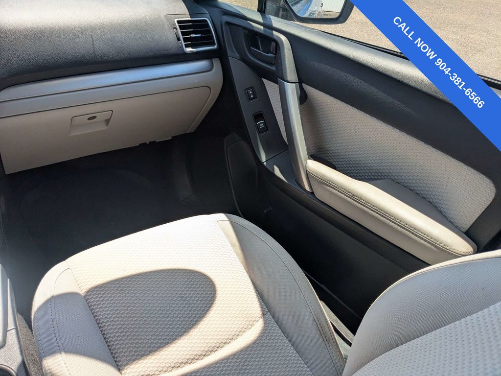 2018 Subaru Forester #17