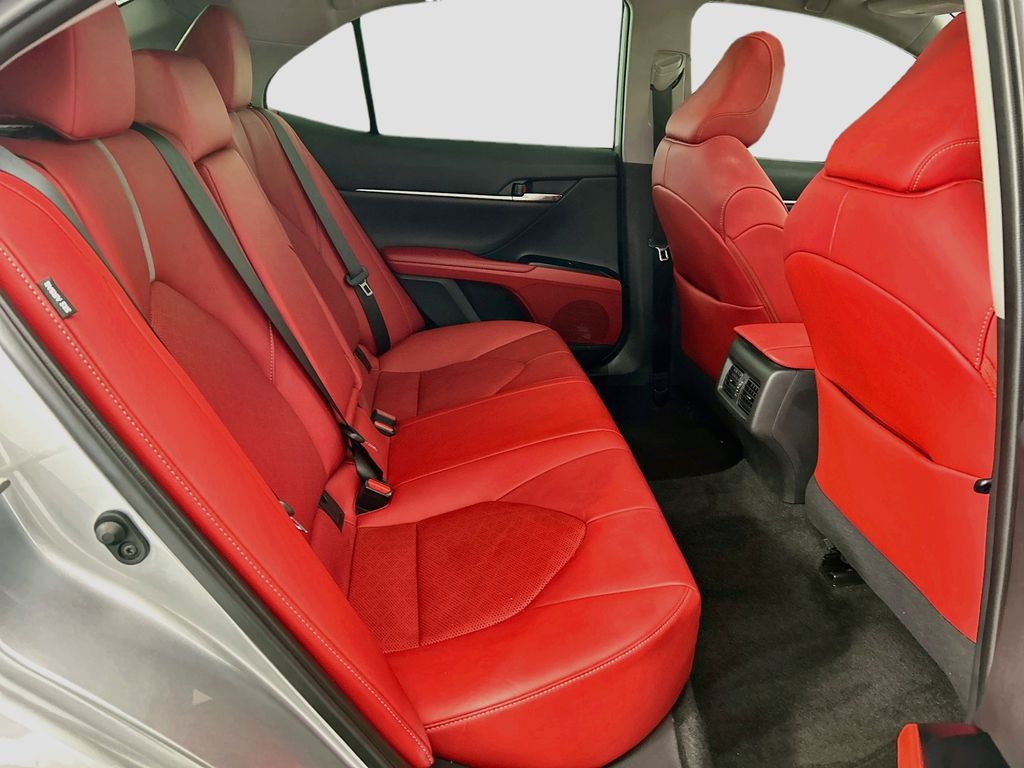 Thumbnail: 2020 Toyota Camry - 20