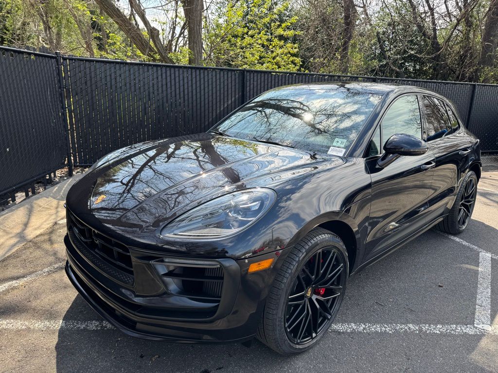 2023 Porsche Macan GTS -
                West Long Branch, NJ