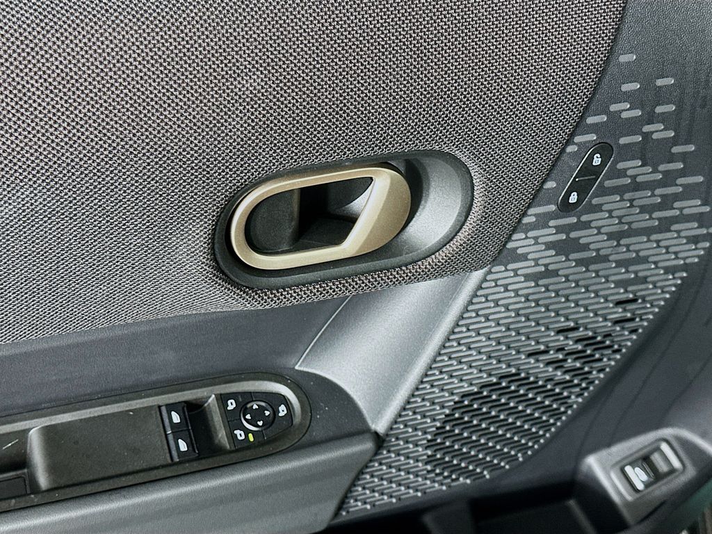 Thumbnail: 2026 MINI Cooper - 19