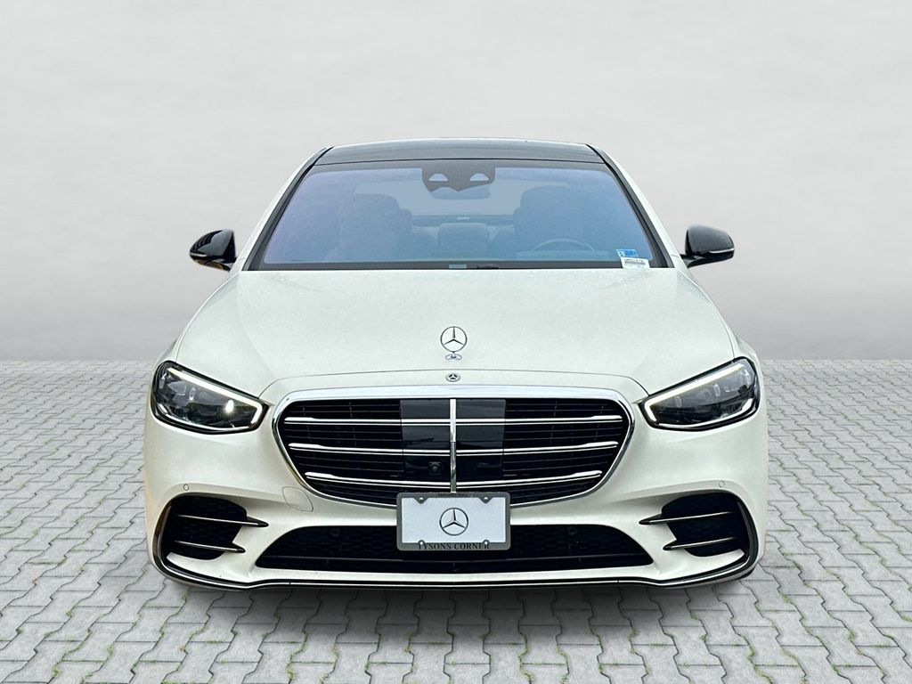 Thumbnail: 2023 Mercedes-Benz S-Class - 2