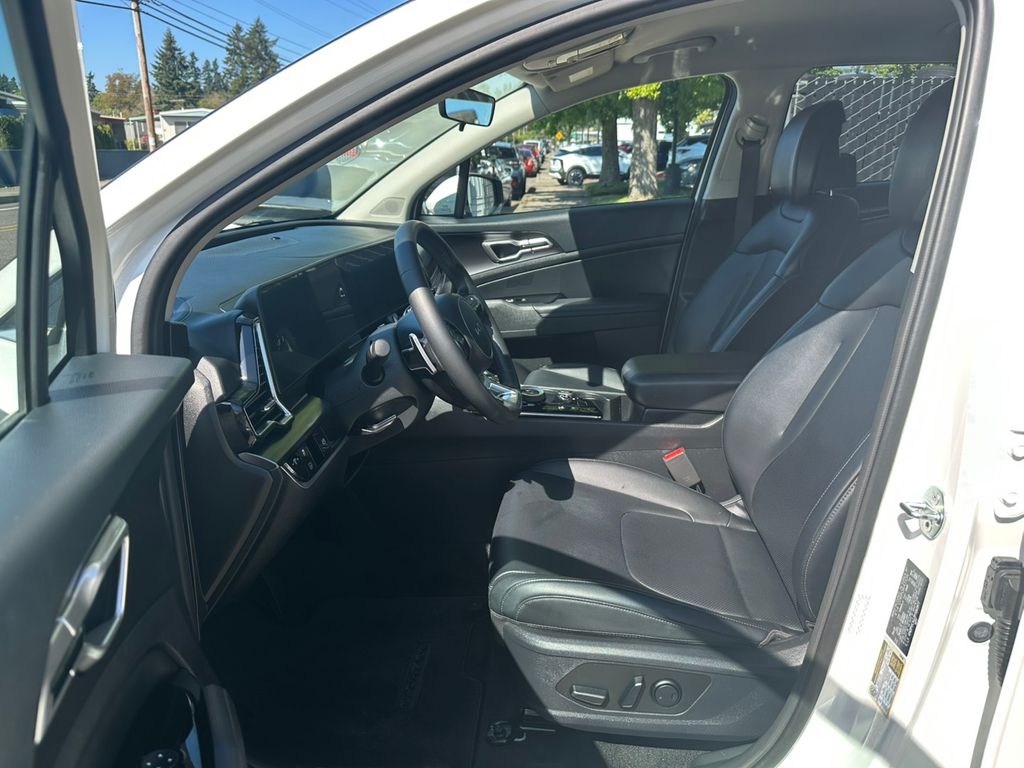 2023 Kia Sportage Hybrid EX