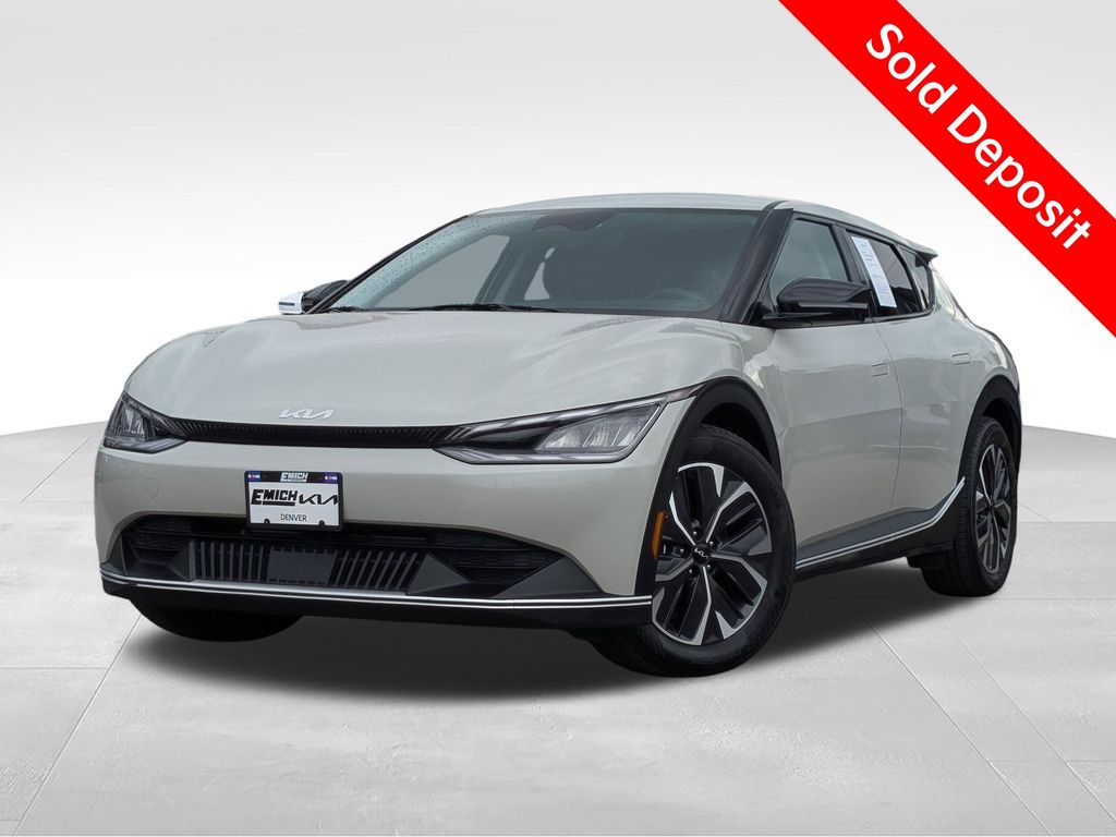 2024 Kia EV6 Light
