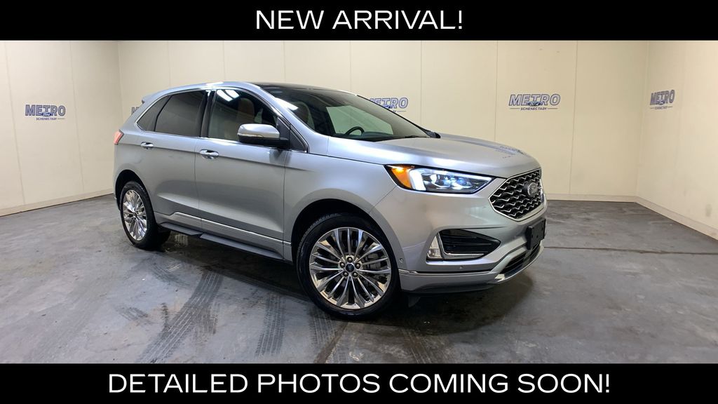  2024 Ford Edge Titanium AWD   