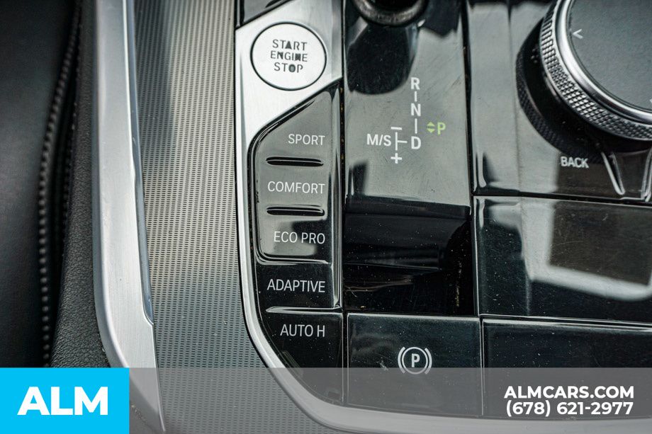 Used 2023 White BMW sDrive40i image 44