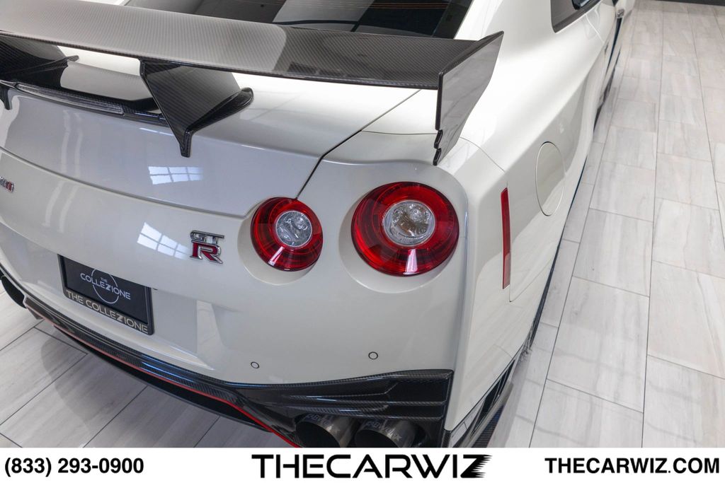 2018 Nissan GT-R