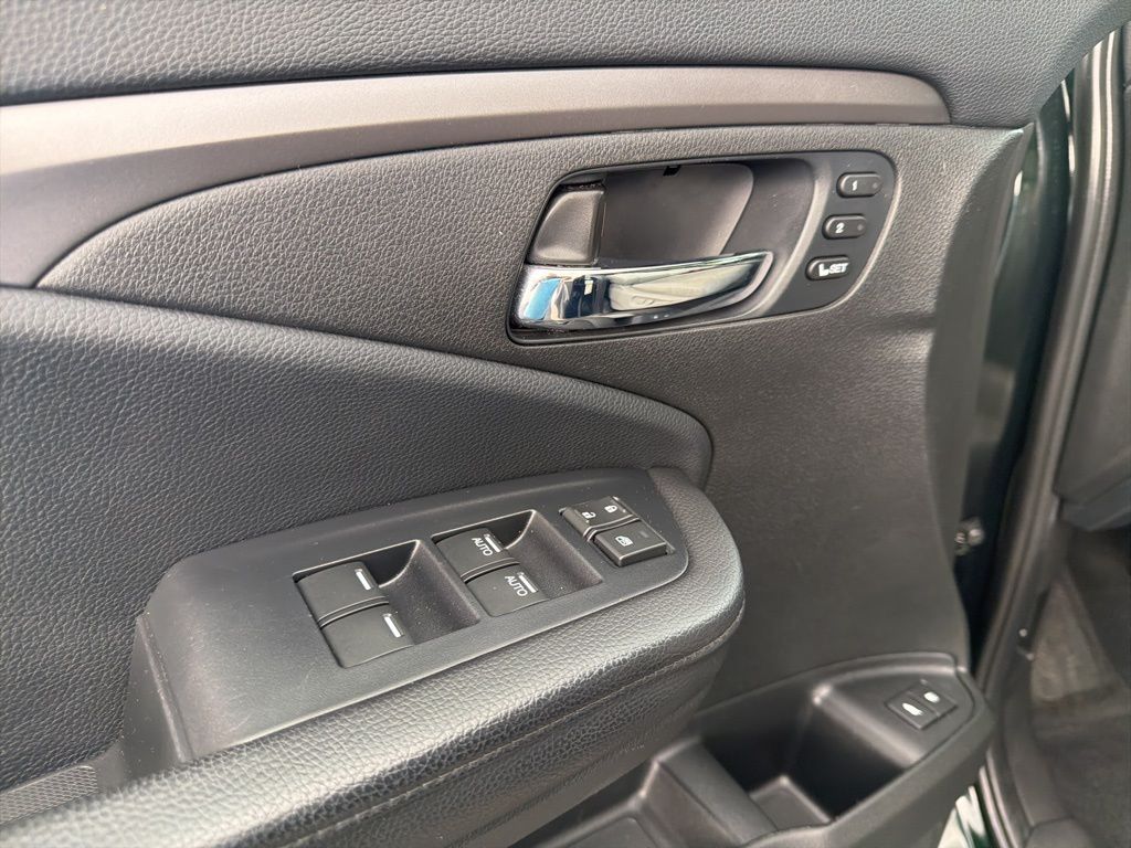 Thumbnail: 2020 Honda Passport - 27