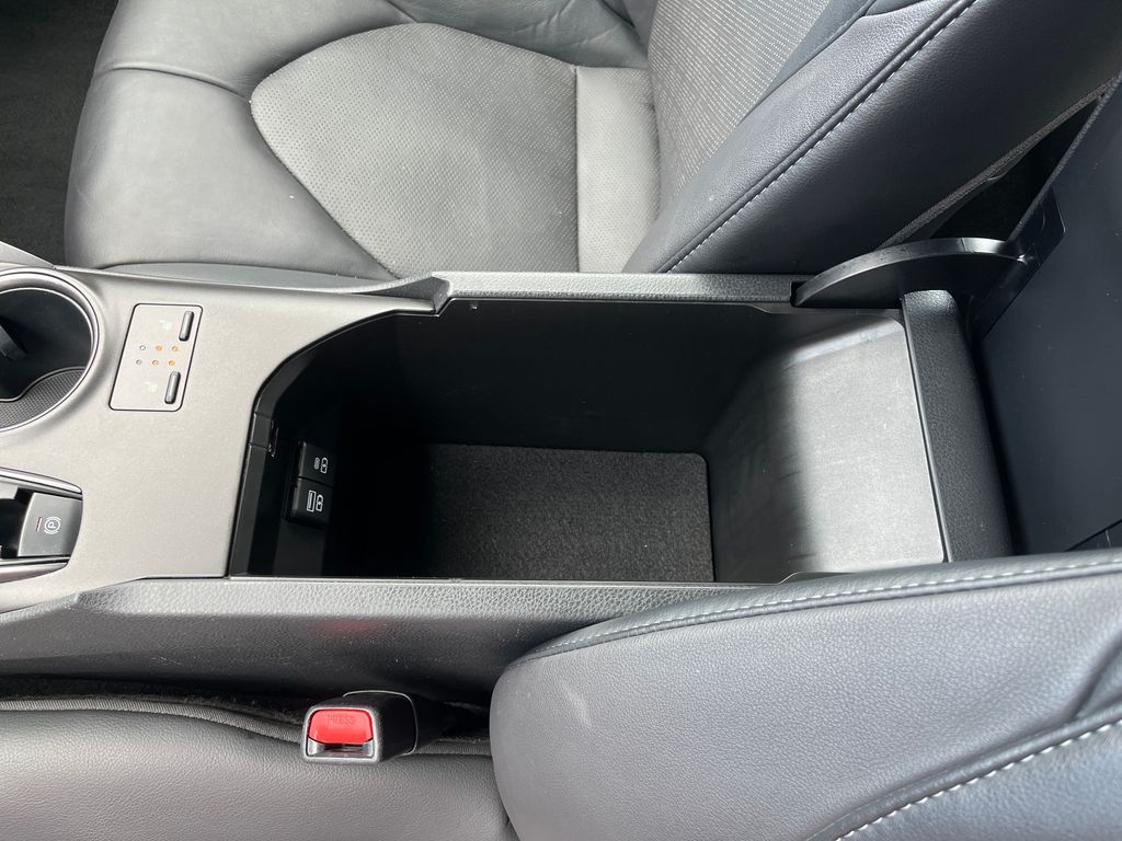 2023 Toyota Camry XSE photo