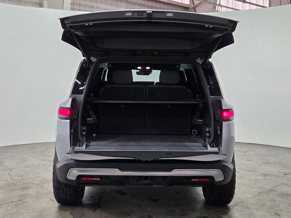 2024 Rivian R1S Adventure Dual Motor Max Pack