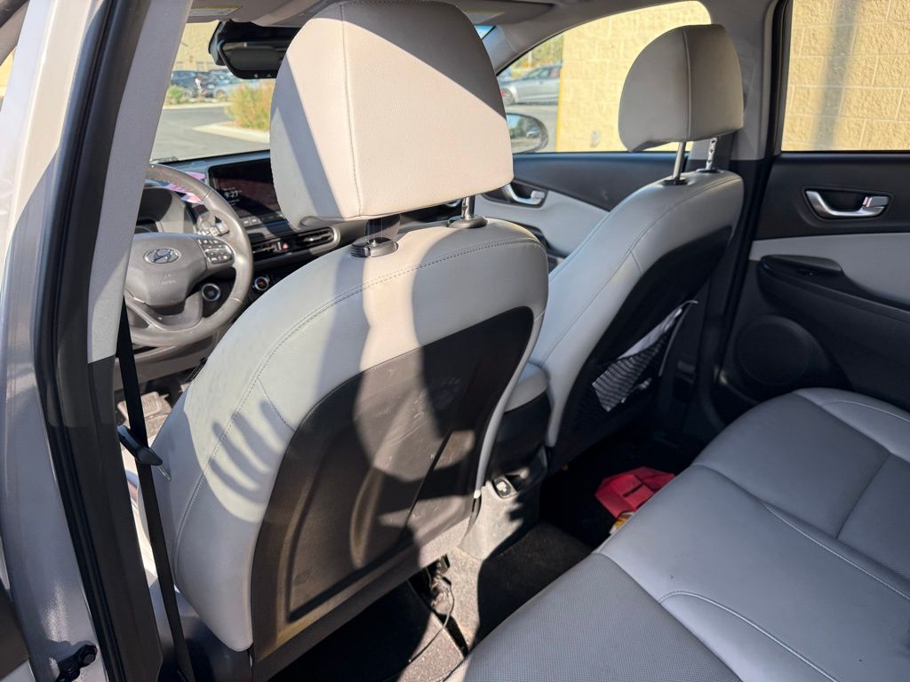 Thumbnail: 2022 Hyundai Kona - 10