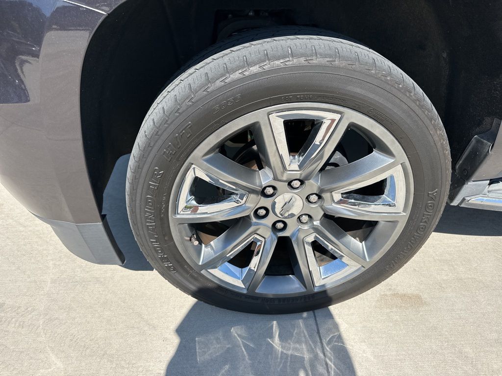 2015 Tungsten Metallic Chevrolet Suburban LTZ RWD SUV