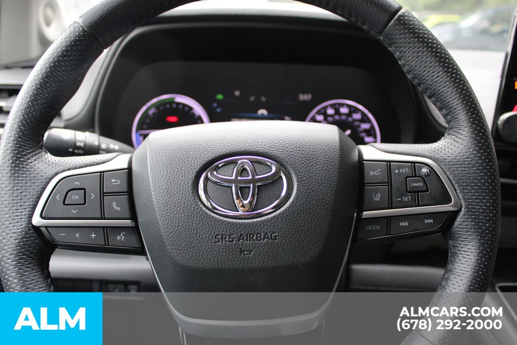 Used 2021 Silver Toyota Limited image 29