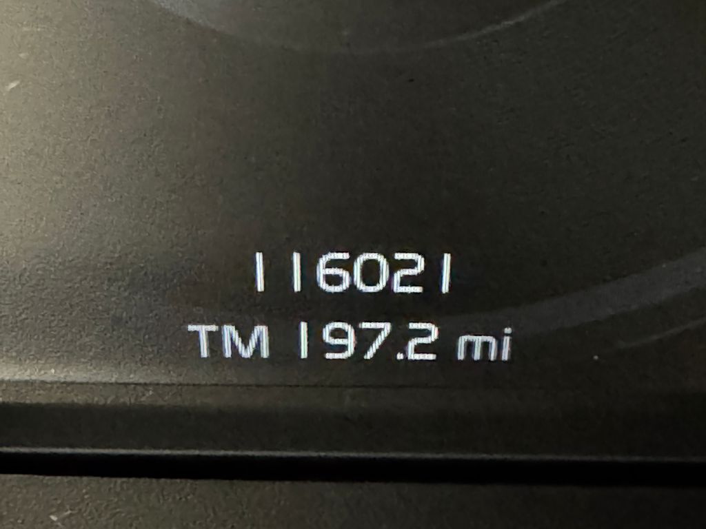 2022 Volvo XC40 Momentum