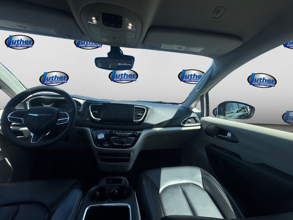 2023 Chrysler Pacifica Touring L Black at Bob Ruth Ford