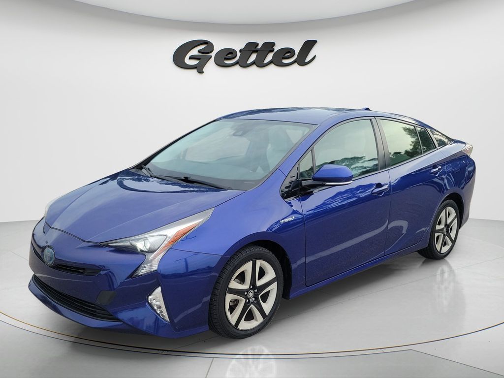 2016 Toyota Prius Four Touring