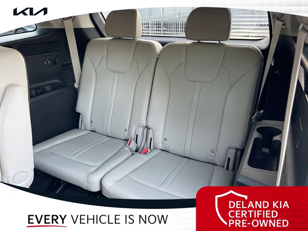 2024 Kia Sorento EX - Photo 29