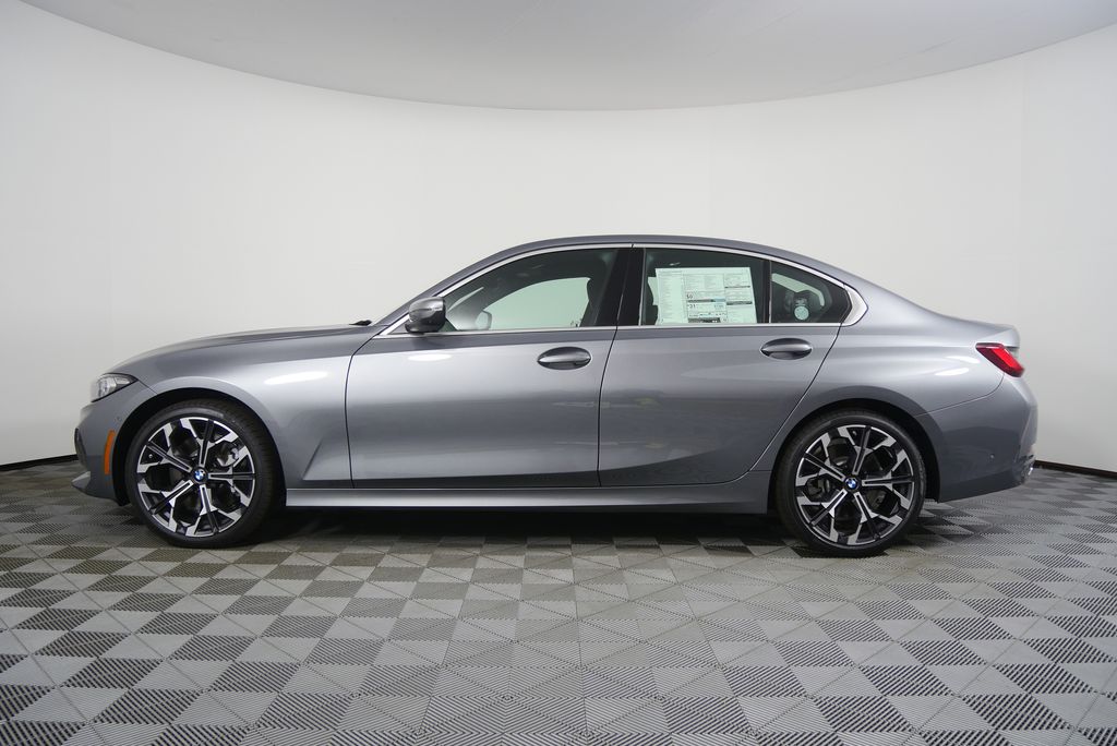 Thumbnail: 2026 BMW 3 Series - 6