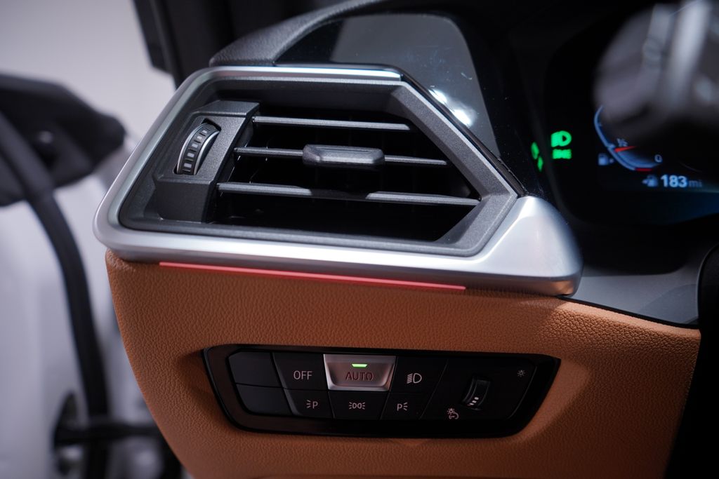 Thumbnail: 2022 BMW 4 Series - 19