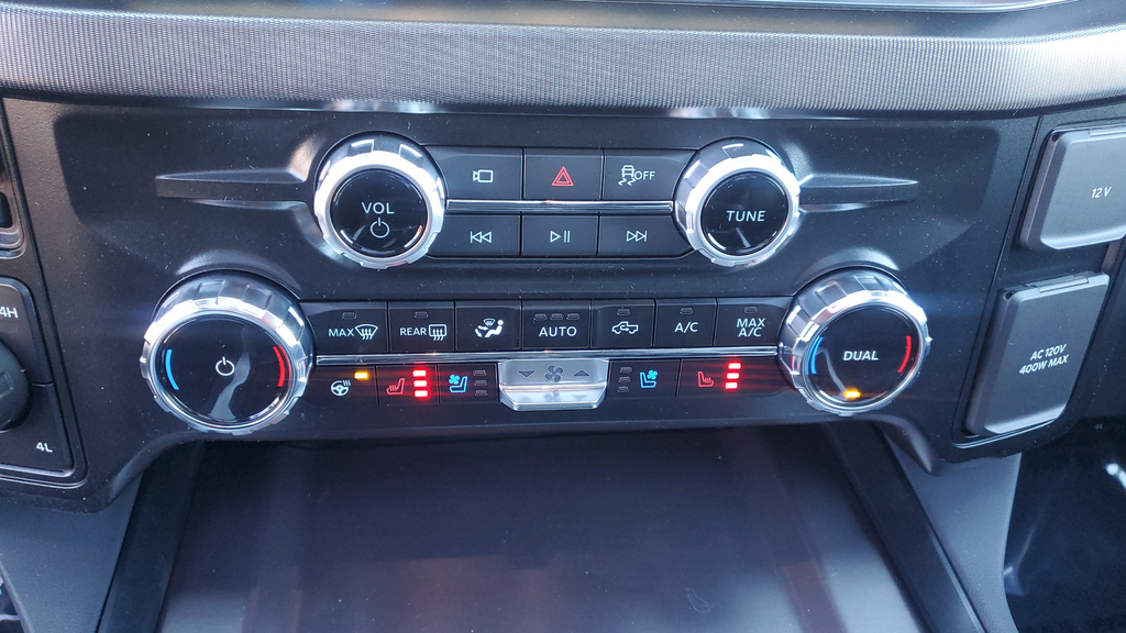 New 2026 Gray Ford Platinum image 31