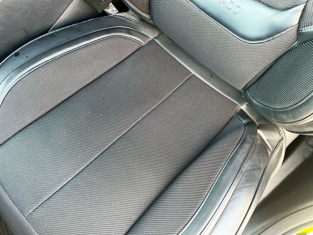Used 2022 Green Hyundai SEL image 19