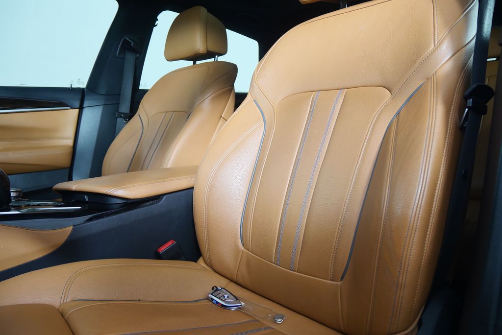 Thumbnail: 2018 BMW 6 Series - 11