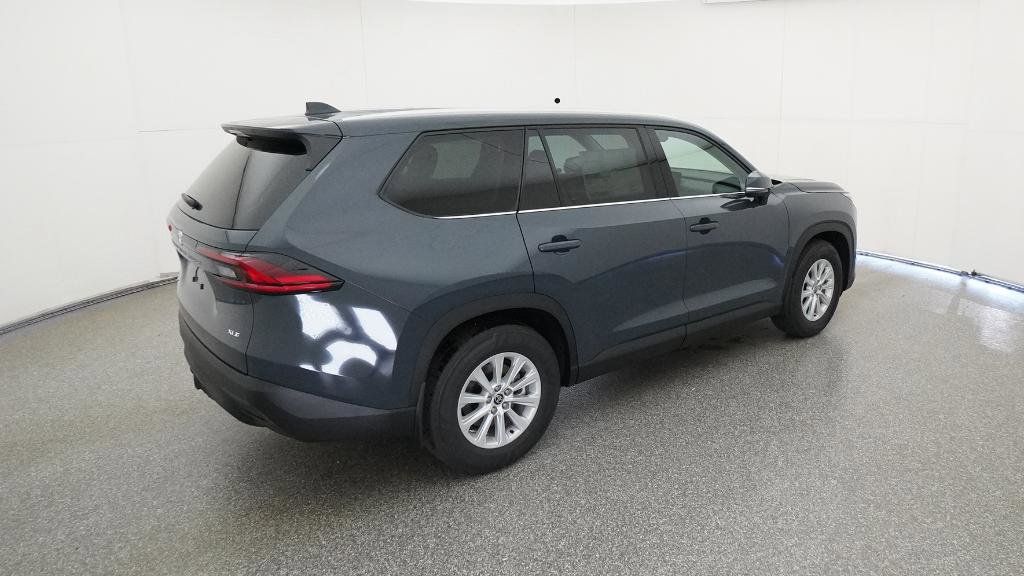 2025 Toyota Grand Highlander XLE 27