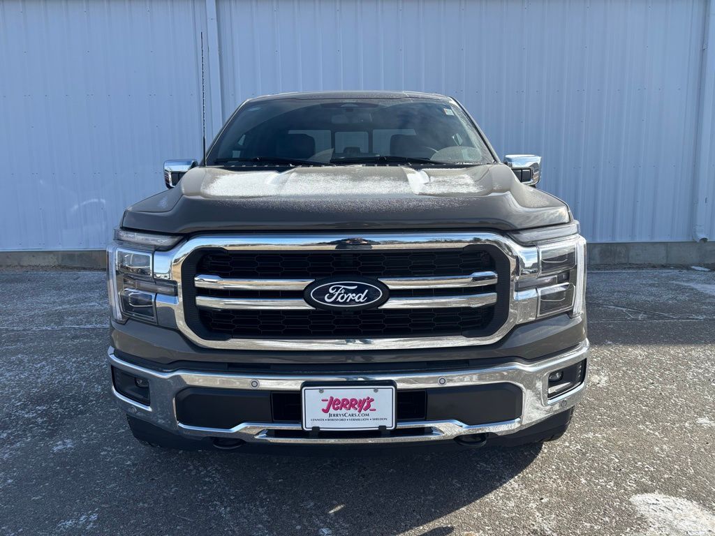 View vehicle photo 2