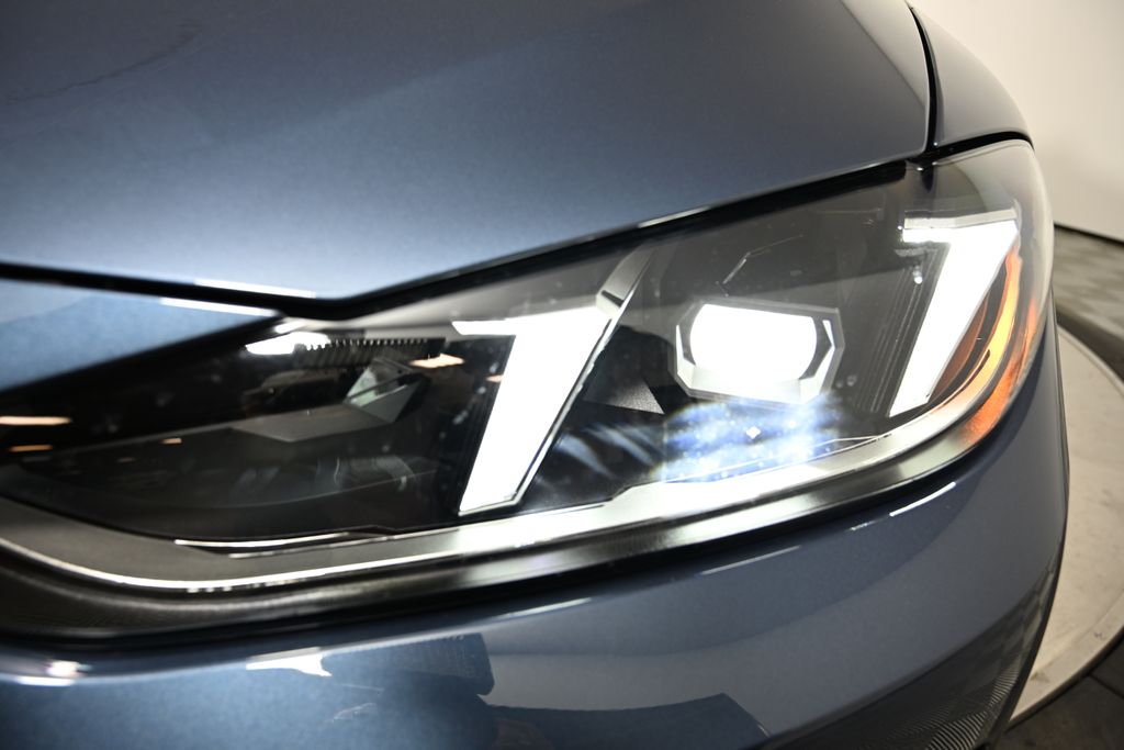 Thumbnail: 2026 BMW 4 Series - 17