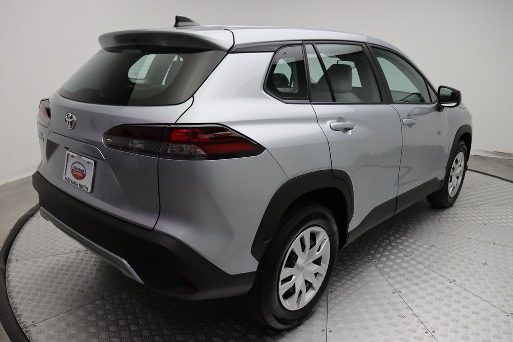 Thumbnail: 2026 Toyota Corolla Cross - 8