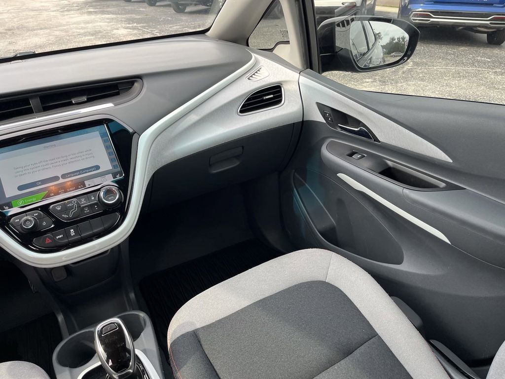 2020 Chevrolet Bolt EV LT 16