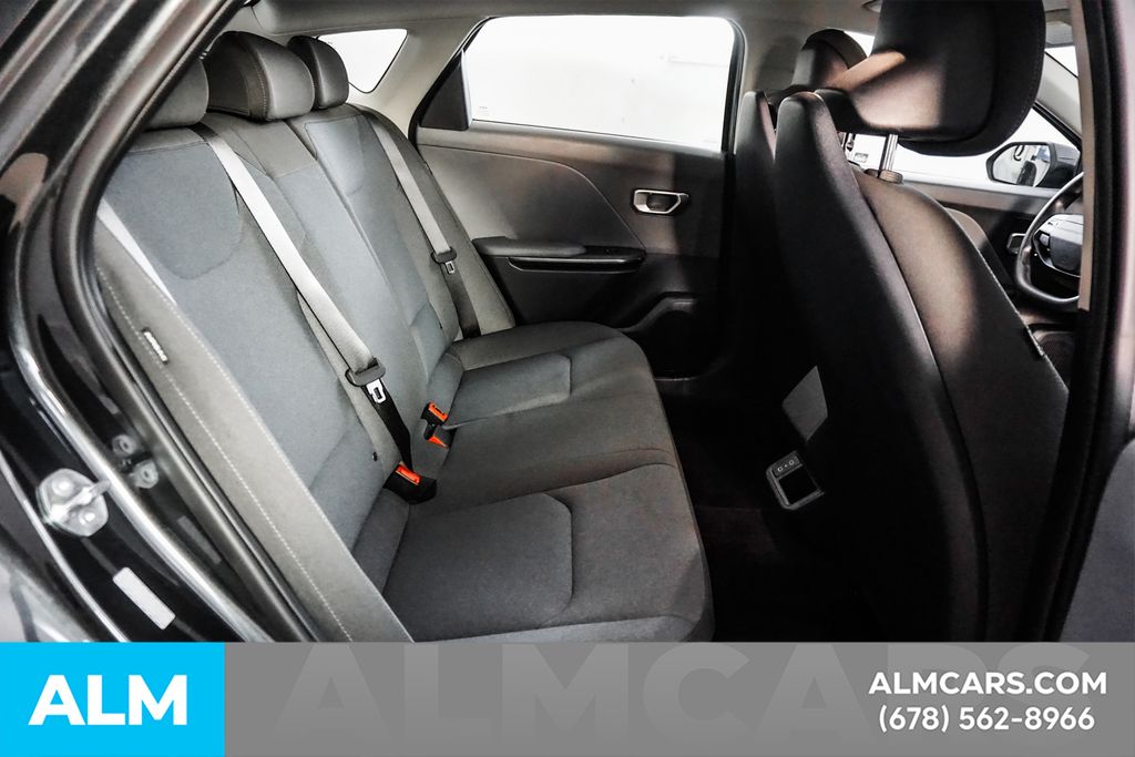 Used 2025 Gray Kia LXS image 21