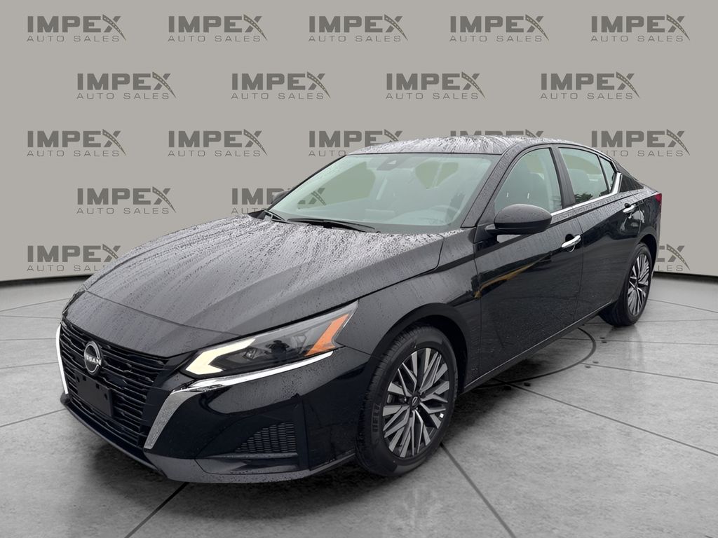 2025 Nissan Altima 2.5 SV's photo