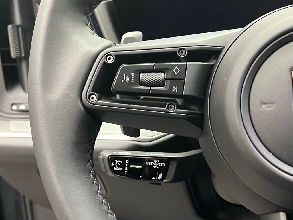 Thumbnail: 2026 Porsche  - 8