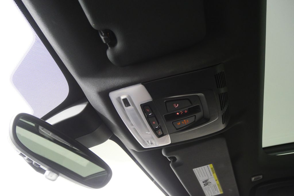 Thumbnail: 2021 BMW X1 - 22