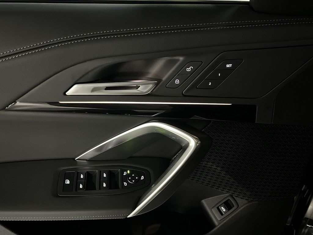 Thumbnail: 2026 BMW X1 - 13