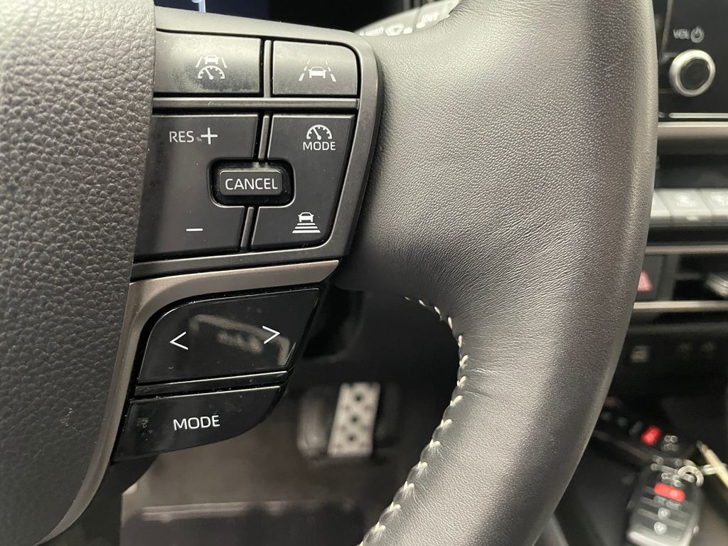 Thumbnail: 2025 Toyota Camry - 26