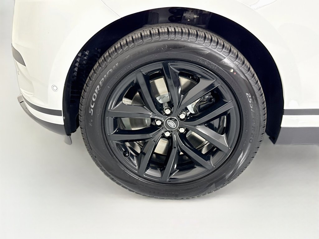 Thumbnail: 2026 Land Rover Range Rover Velar - 30