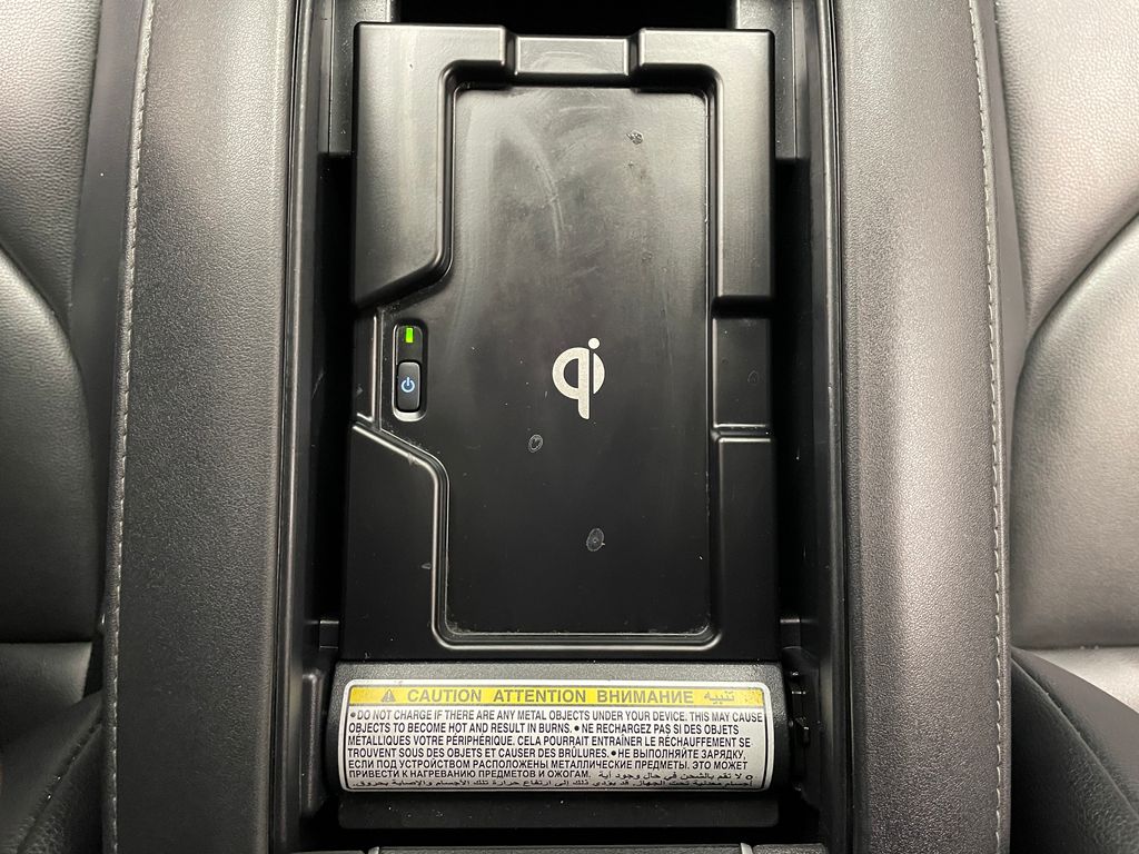 Thumbnail: 2020 Toyota Highlander - 30