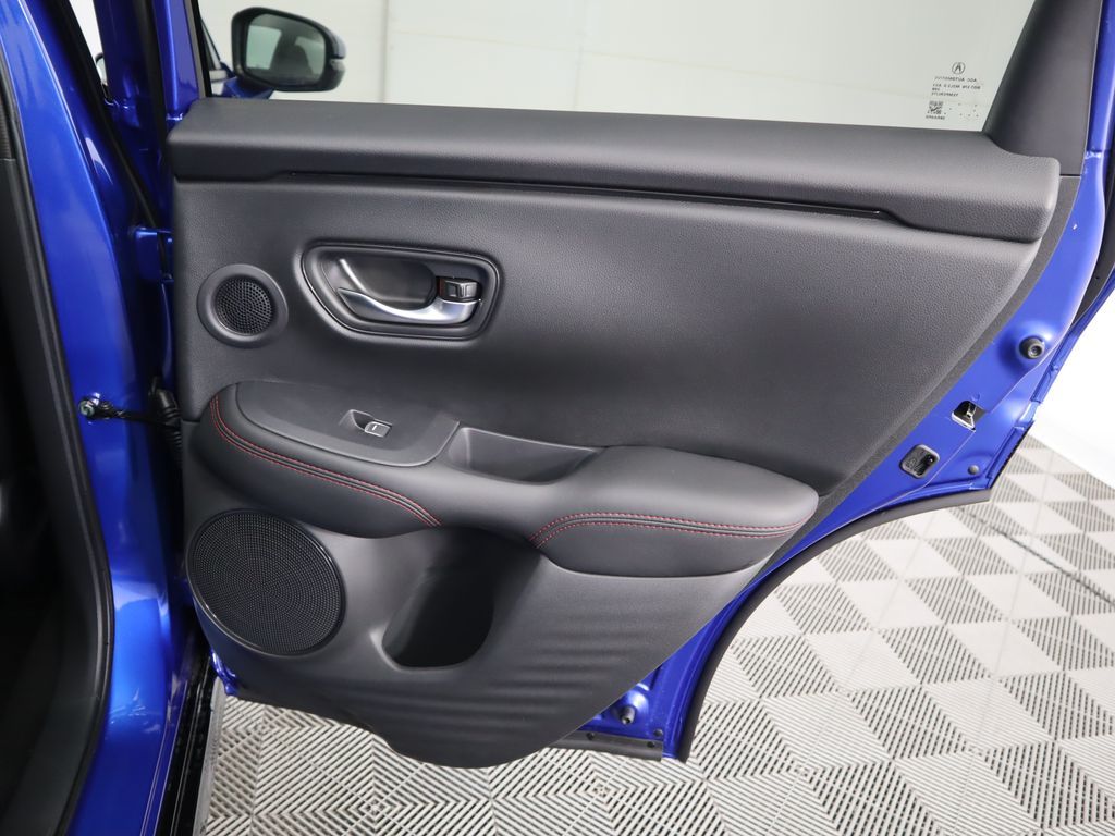 Thumbnail: 2025 Acura ADX - 28