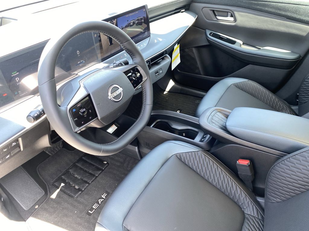 2026 Nissan LEAF Platinum+ - Photo 17