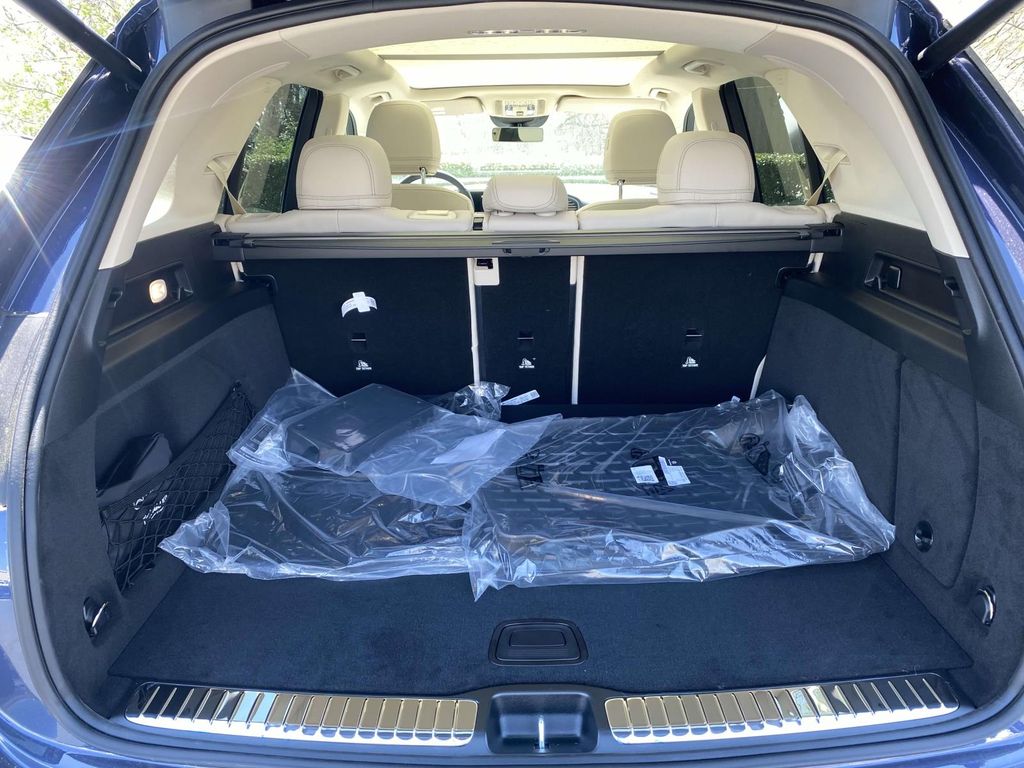 2025 Mercedes-Benz GLE 350 10
