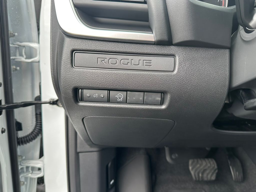 2025 Nissan Rogue S