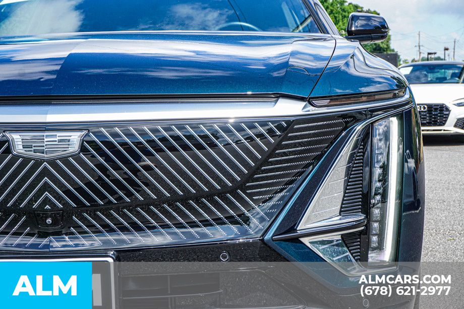 2024 Cadillac LYRIQ Luxury 1 - Photo 12