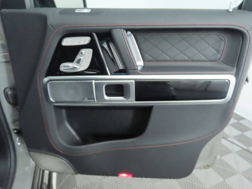Thumbnail: 2022 Mercedes-Benz G-Class - 26