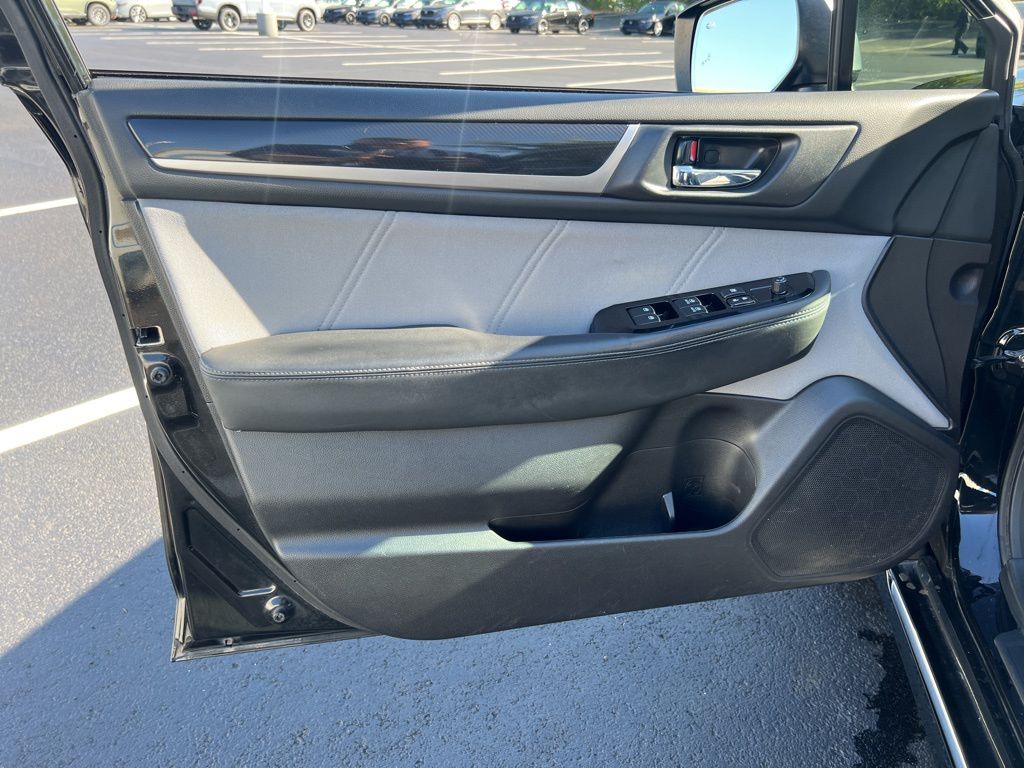 Thumbnail: 2017 Subaru Legacy - 19