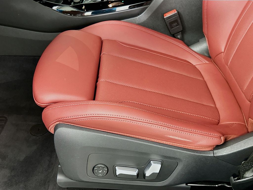 Thumbnail: 2023 BMW X3 - 20